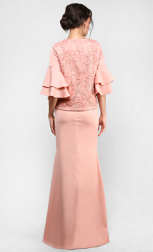 The Lace Kedah Kurung with Tiered Sleeves in Coral | FashionValet