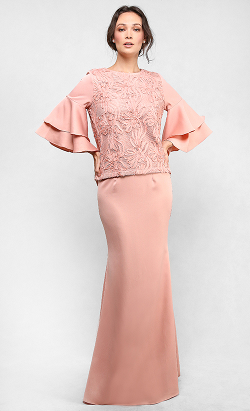 The Lace Kedah Kurung with Tiered Sleeves in Coral | FashionValet