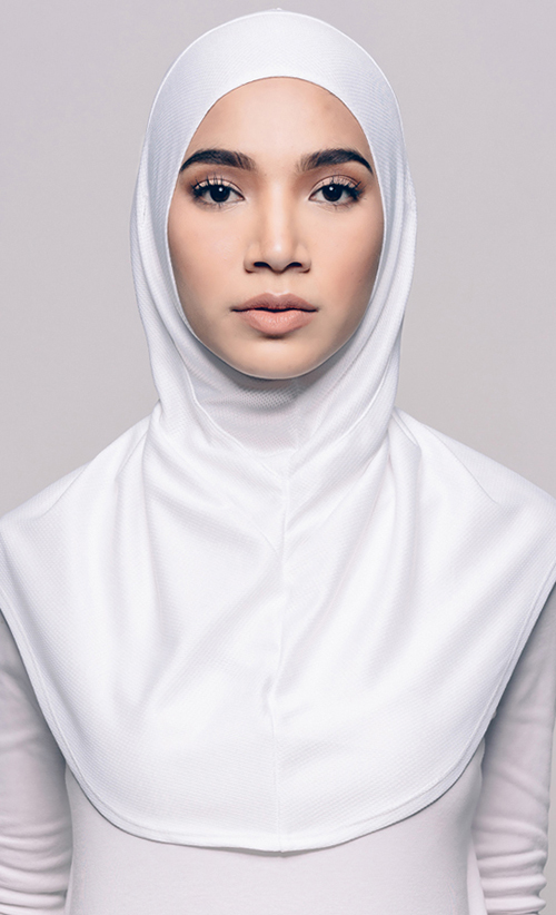 Najwaa Sport Fit Hijab in White | FashionValet