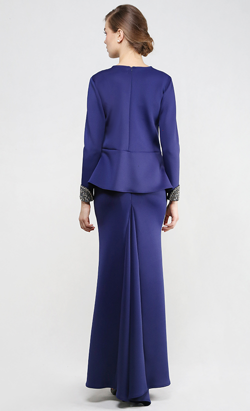 Her Majesty Modern Kurung Set in Navy Blue | FashionValet